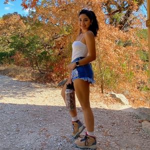 Meet your Posher, Eliana